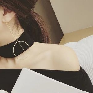 Gold color drop earrings - RARE DESIGN $20🎉